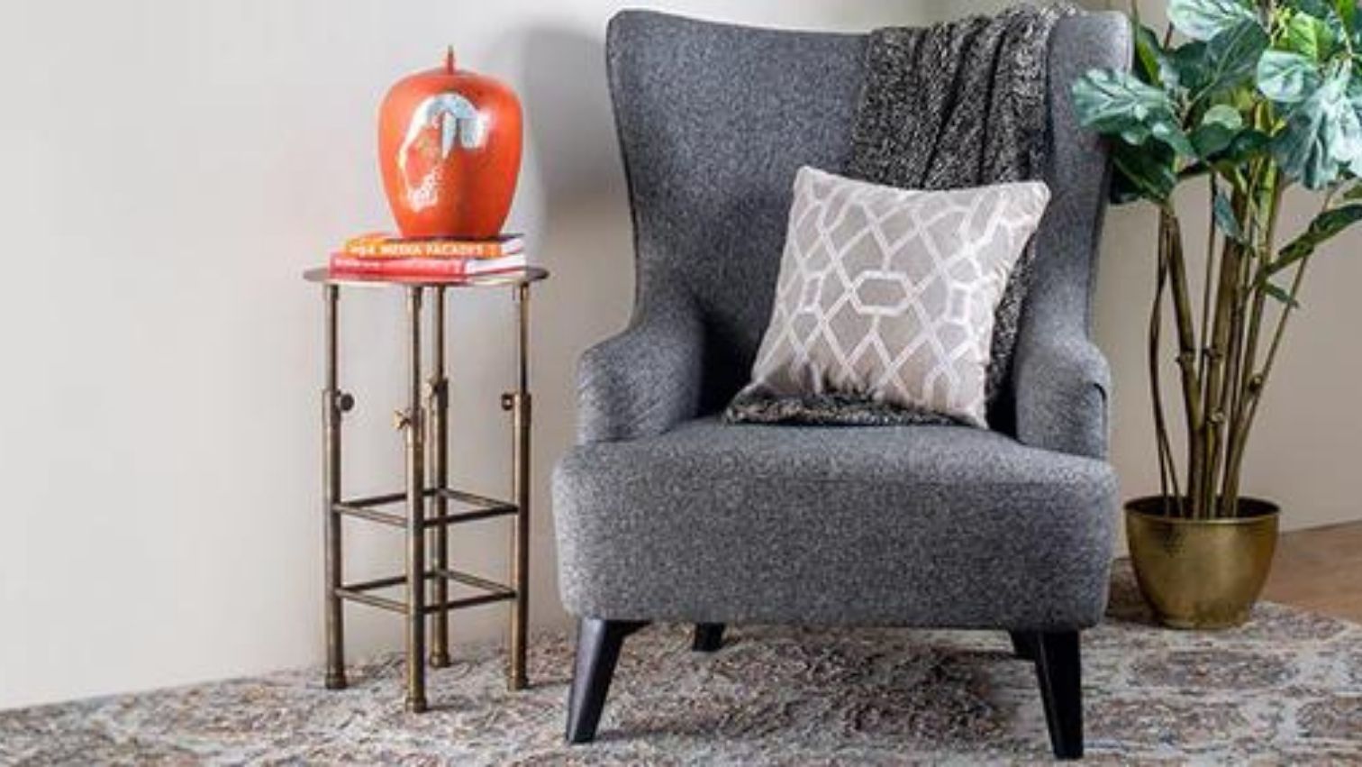 Your Home With Home Accent Items - IAAH