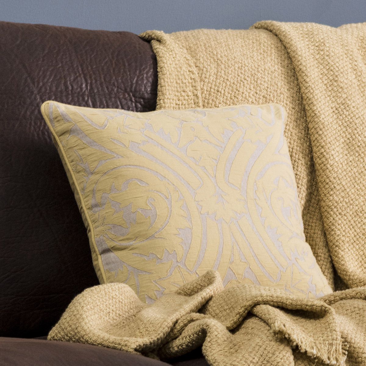 Damask Applique Cushion-IAAH