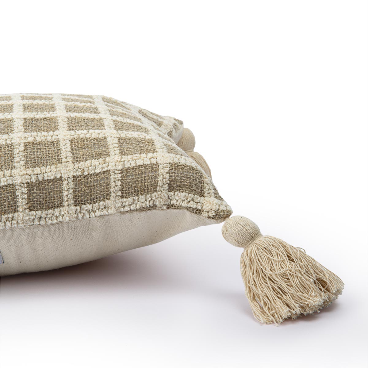 Solid Checkered Cushion