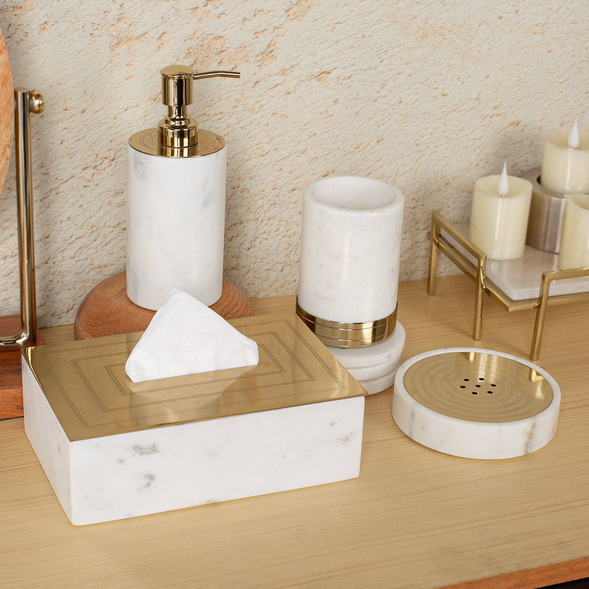 Marble Grace Tissue Holder