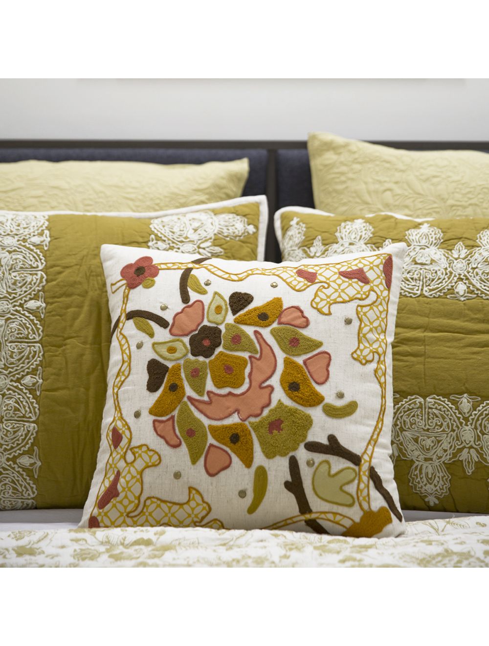 Floral Embroidered Cushion-IAAH