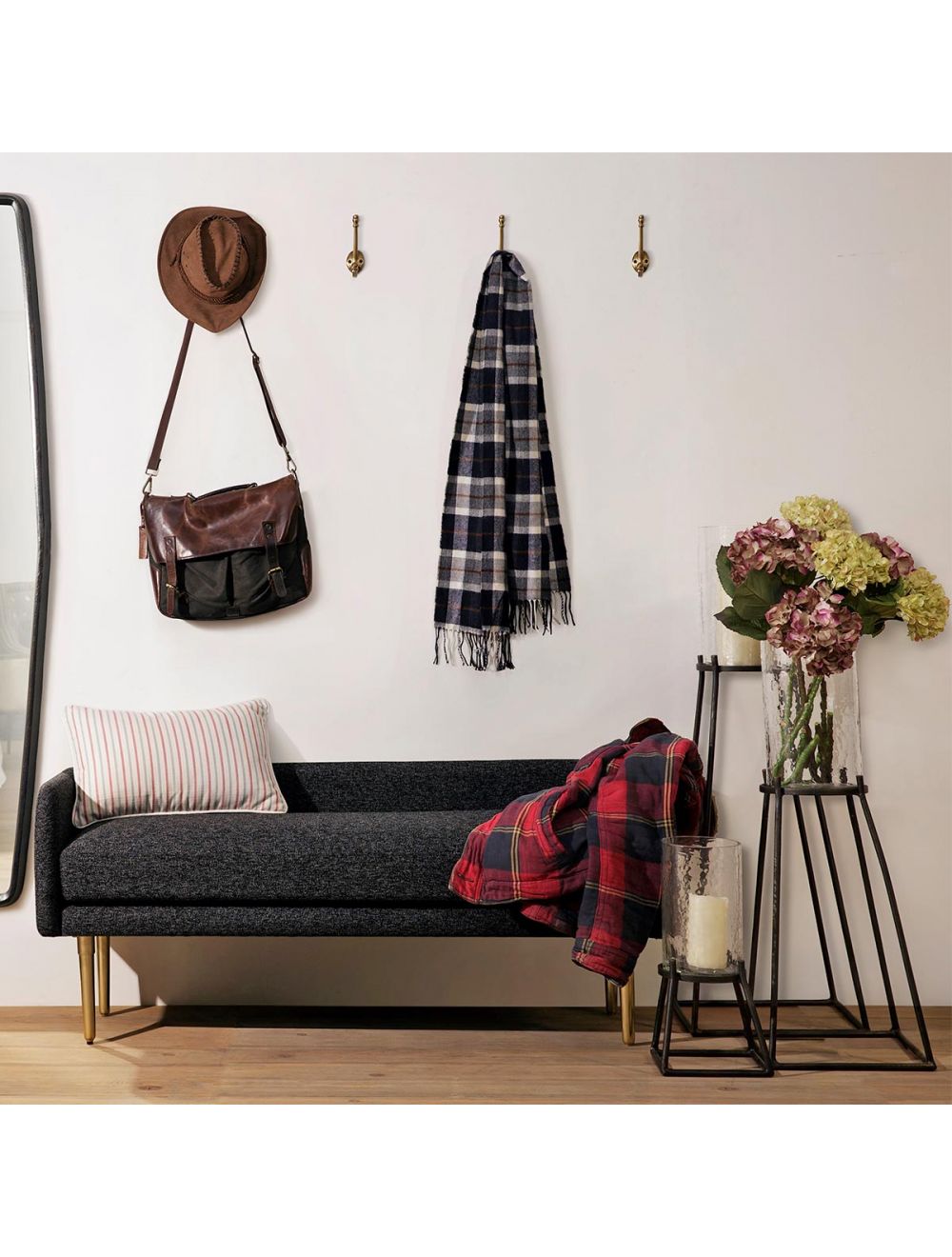 Lisbon Lowback Bench