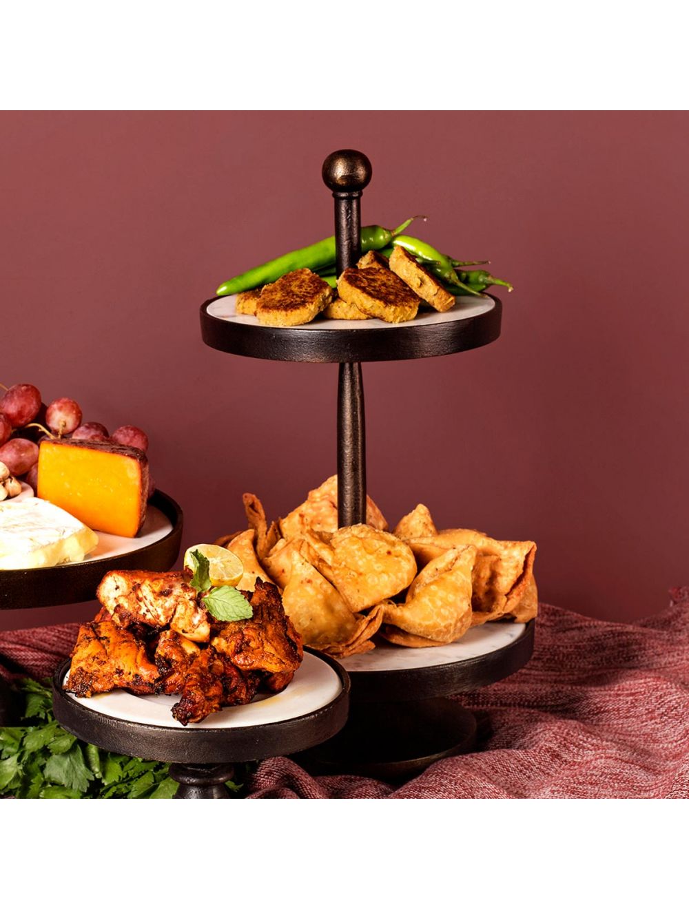 Ruvido Two-Tier Stand