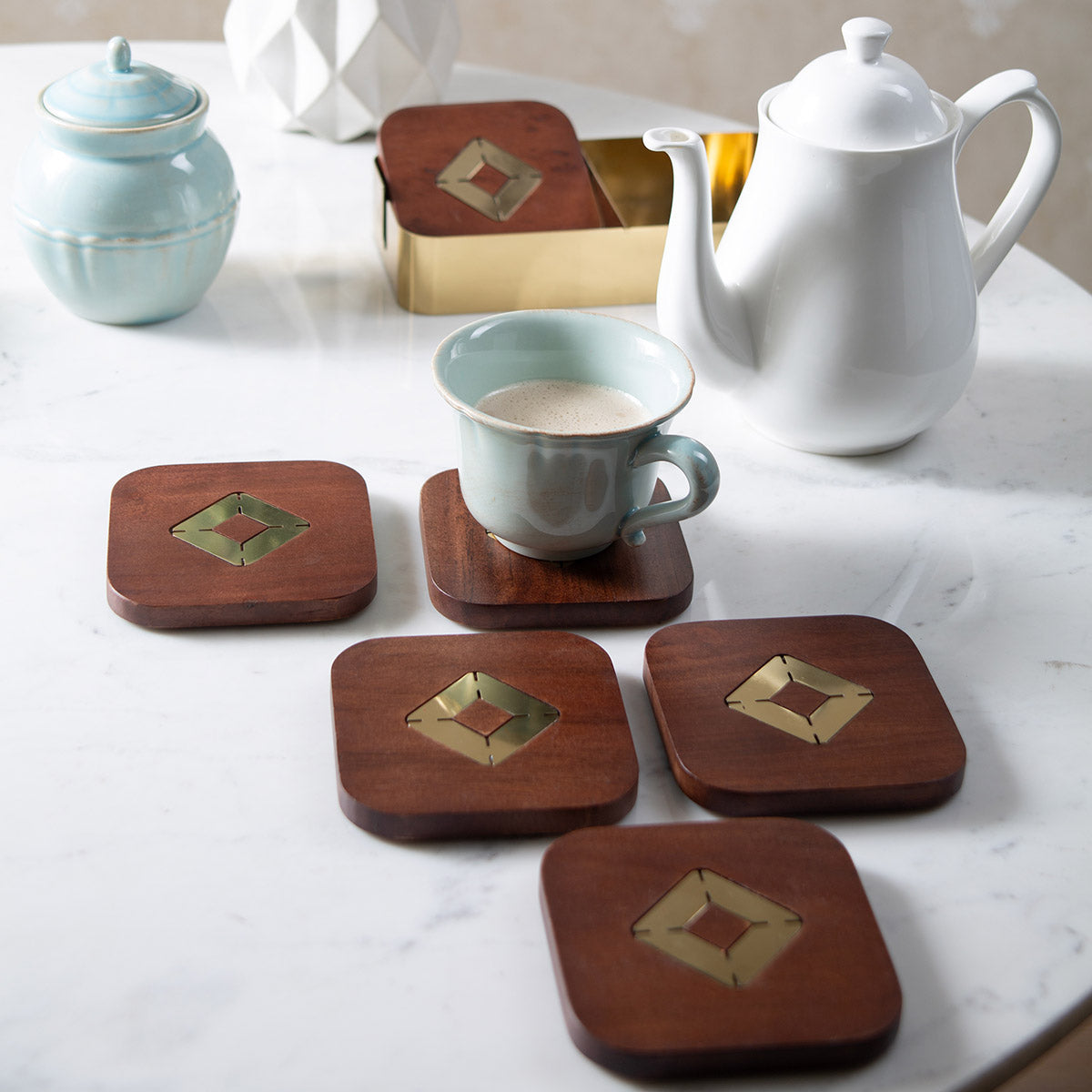 Calian Coaster with Tray