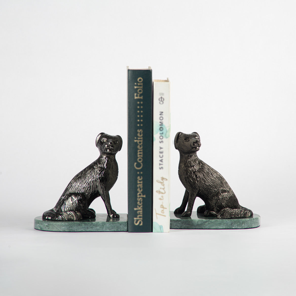 Pawsh Bookend