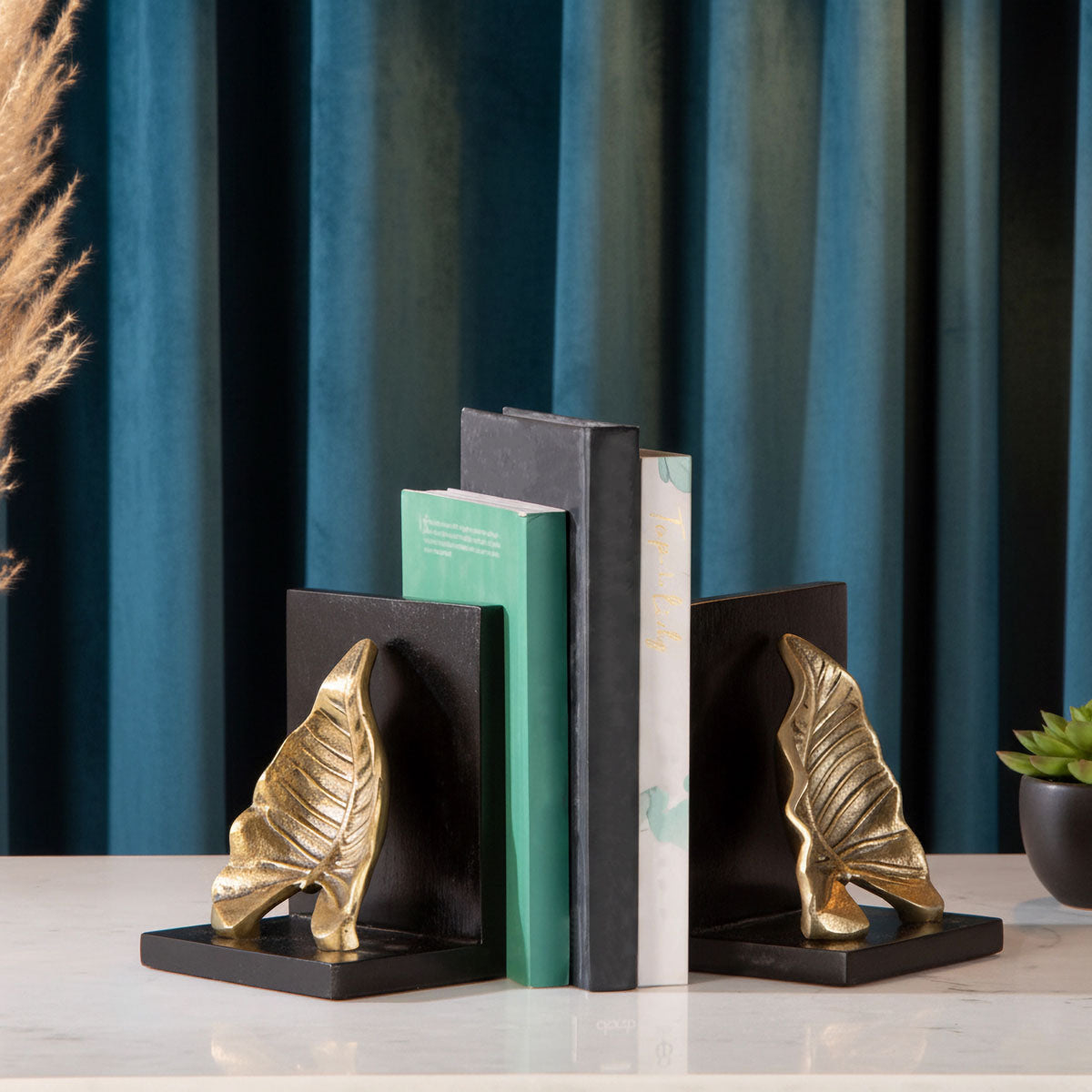 Leaf Bookend