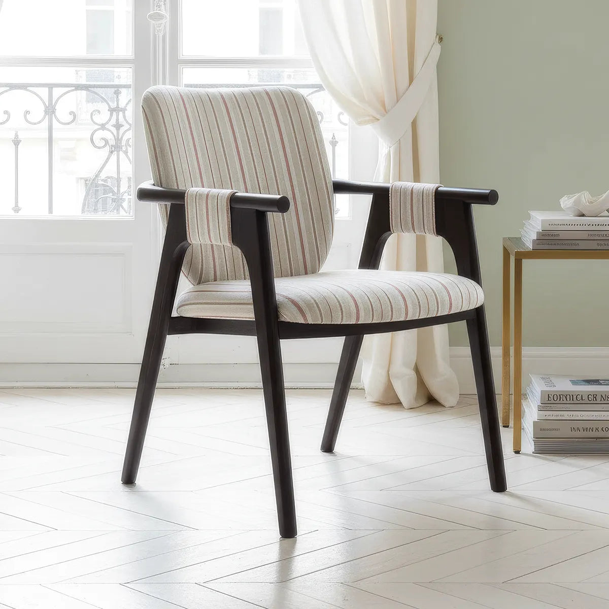 Hugo Chair