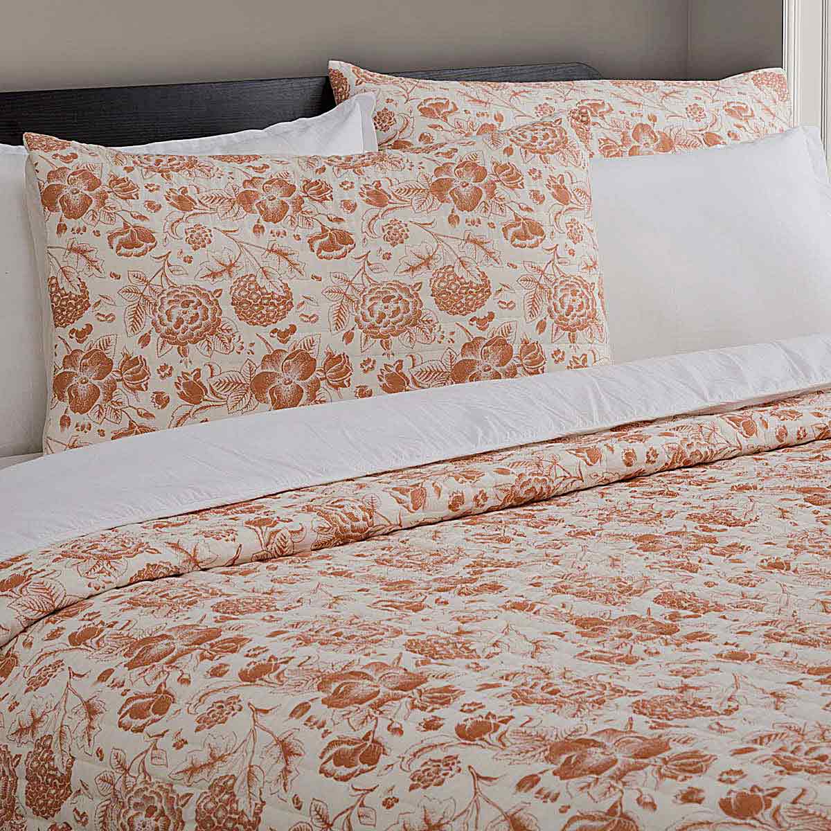 Fiore Quilted Bedset-IAAH