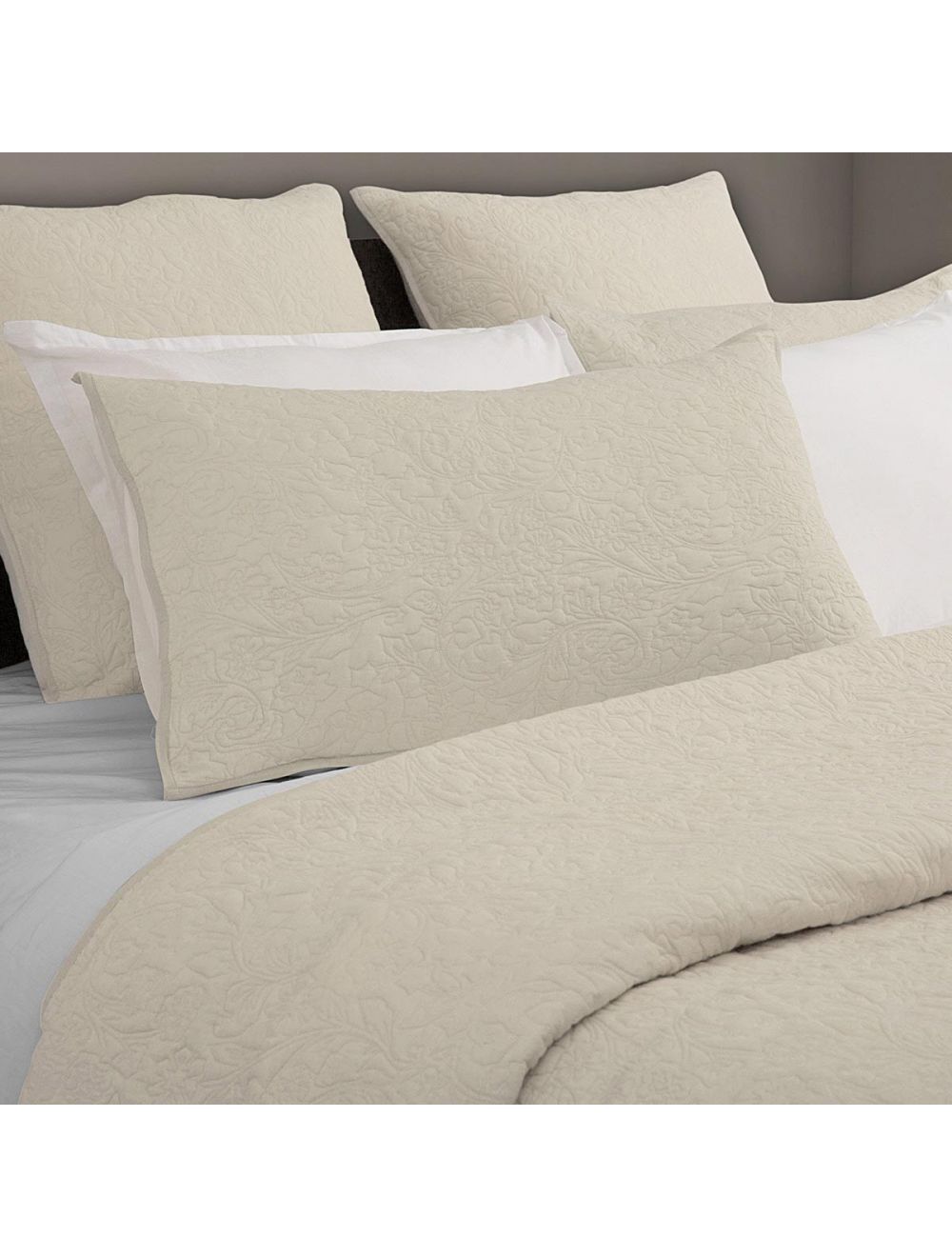 Blossom Embroidered Bedset-IAAH