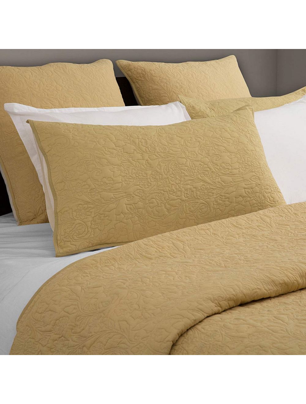 Blossom Embroidered Bedset-IAAH